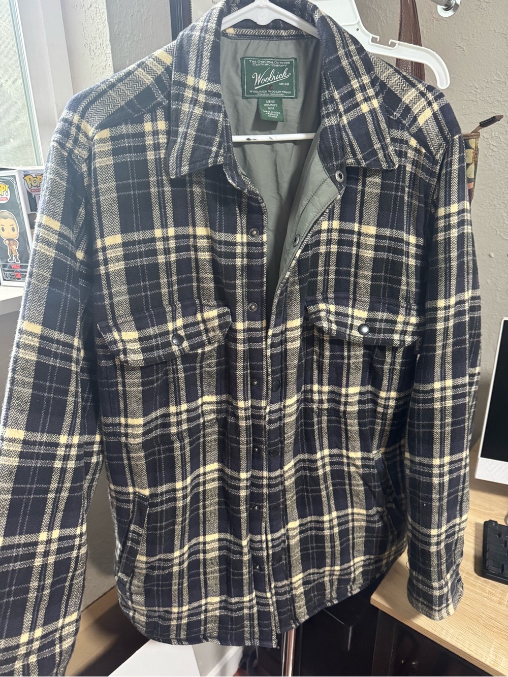Woolrich Men's Black & Cream Plaid Jacket